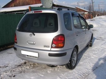 Toyota Corolla Spacio