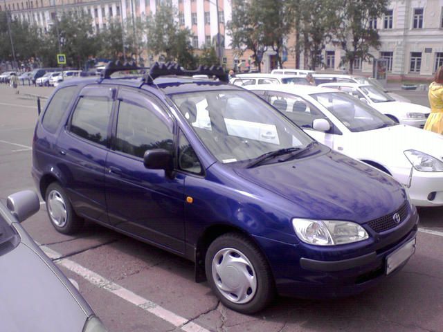 1998 Toyota Corolla Spacio