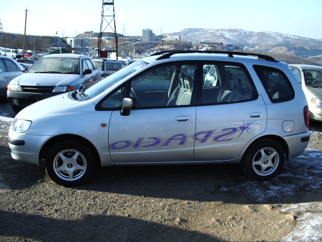 1998 Toyota Corolla Spacio Photos