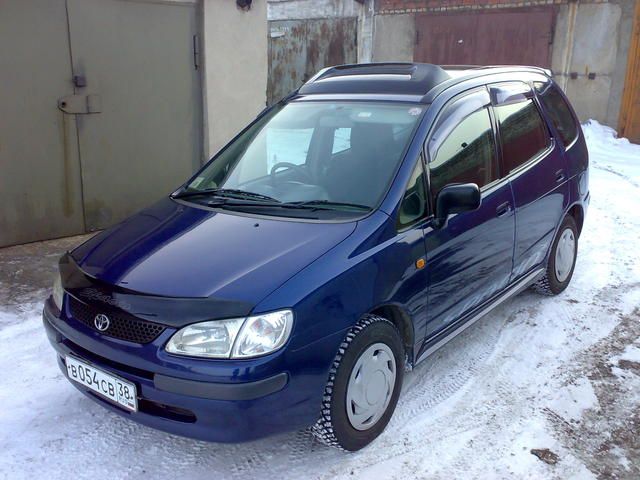 Toyota corolla spacio 1998