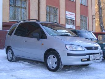 1999 Toyota Corolla Spacio