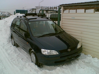 1999 Toyota Corolla Spacio