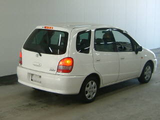 1999 Toyota Corolla Spacio Pictures