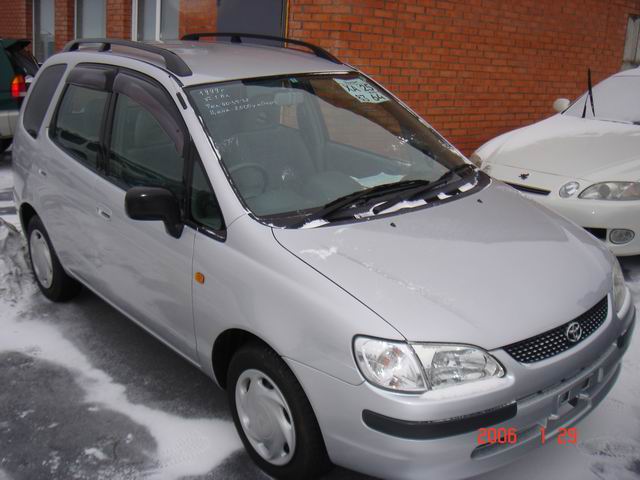 1999 Toyota Corolla Spacio For Sale