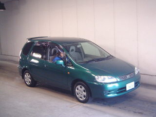 1999 Toyota Corolla Spacio Pictures