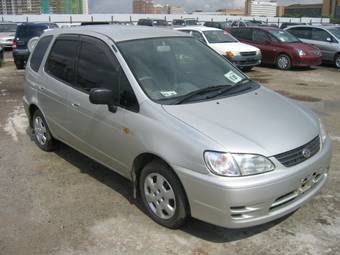 1999 Toyota Corolla Spacio Wallpapers