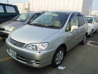 2000 Toyota Corolla Spacio