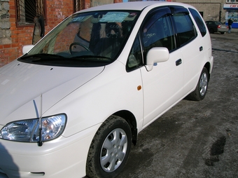 2000 Corolla Spacio