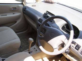 2000 Corolla Spacio