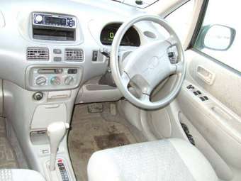 2000 Toyota Corolla Spacio