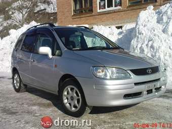 2000 Toyota Corolla Spacio