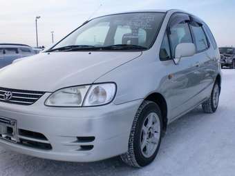 2000 Toyota Corolla Spacio