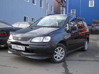 2000 Toyota Corolla Spacio