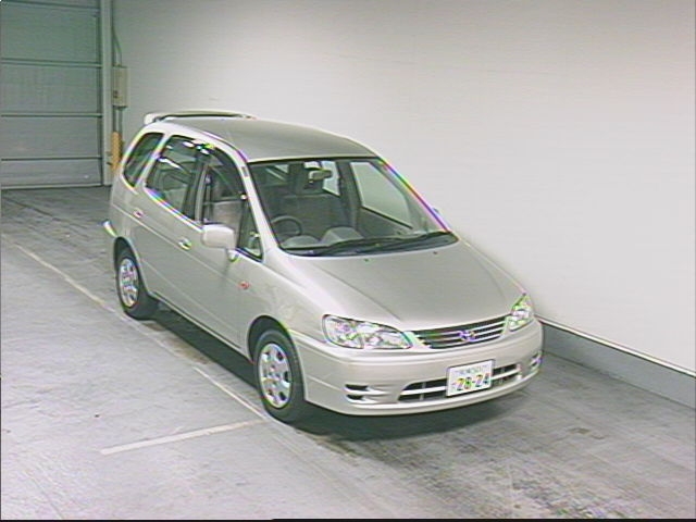 2000 Toyota Corolla Spacio Photos