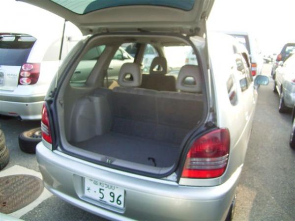 2000 Toyota Corolla Spacio Photos