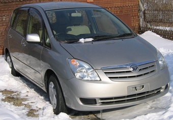 2001 Toyota Corolla Spacio