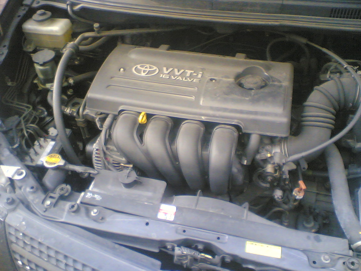 2001 Toyota Corolla Spacio Pictures