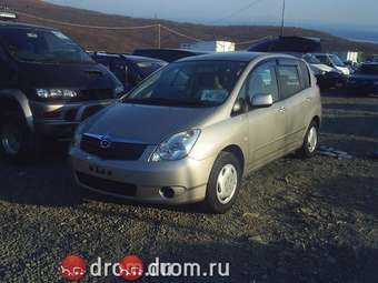 2002 Toyota Corolla Spacio