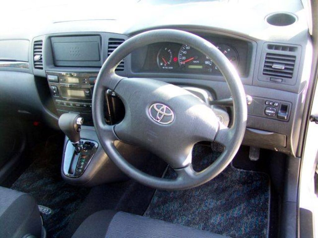 2002 Toyota Corolla Spacio