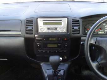 2002 Toyota Corolla Spacio Pics