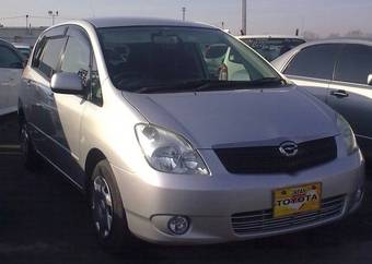 2002 Toyota Corolla Spacio Photos