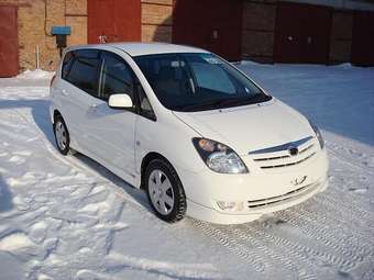 2003 Toyota Corolla Spacio