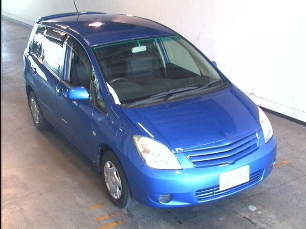 2003 Toyota Corolla Spacio