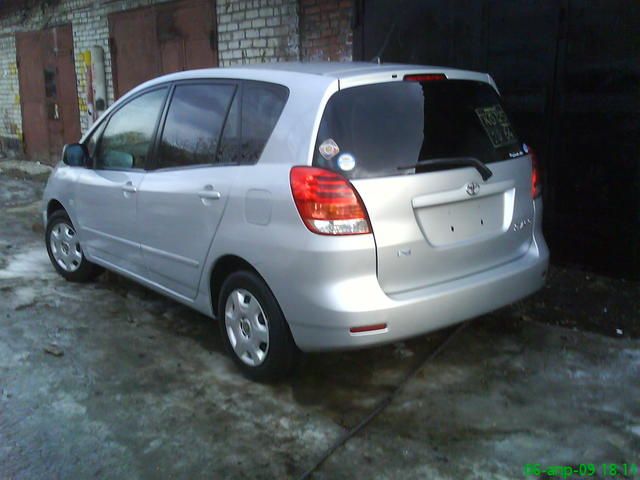 2004 Toyota Corolla Spacio