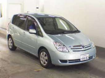 2004 Toyota Corolla Spacio