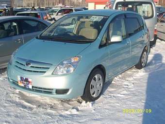 2004 Toyota Corolla Spacio