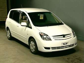 2005 Toyota Corolla Spacio