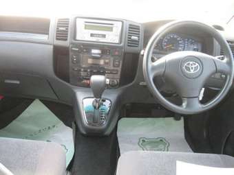 Toyota Corolla Spacio