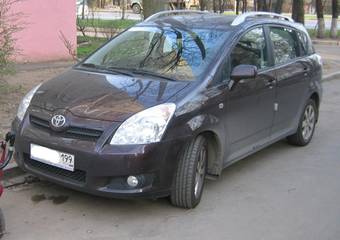 2008 Toyota Corolla Verso Photos