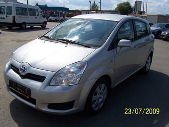 2008 Toyota Corolla Verso Pictures