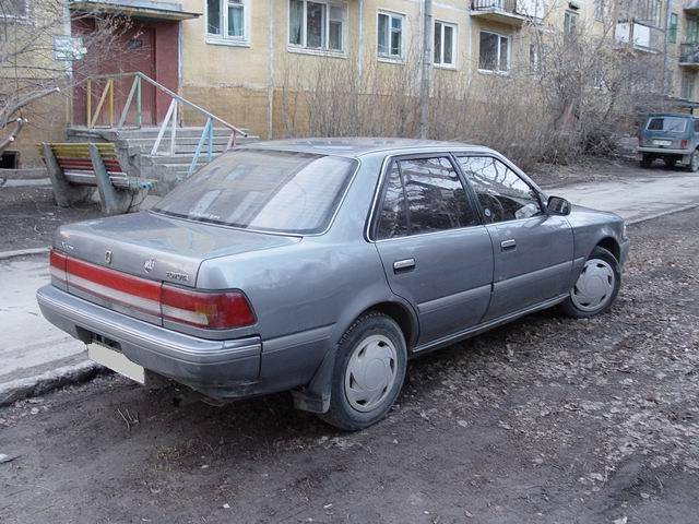 1990 Toyota Corona