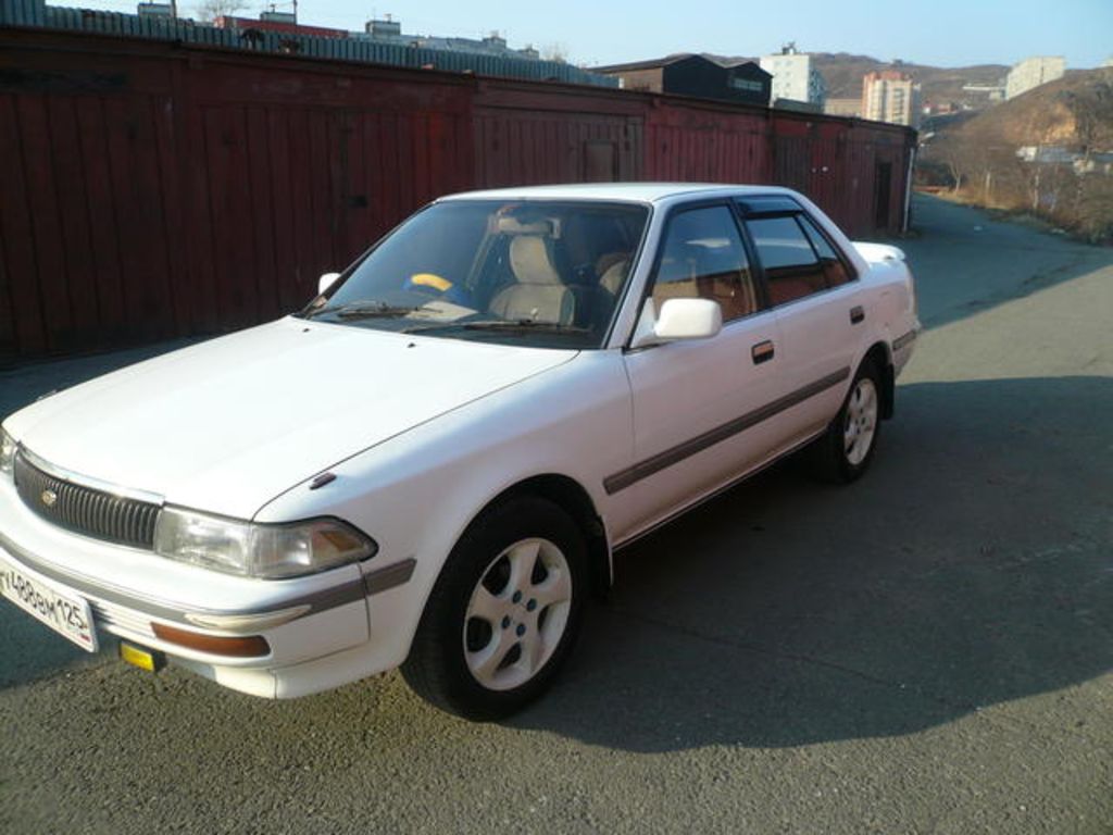 1990 Toyota Corona