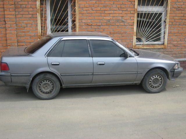 1990 Toyota Corona