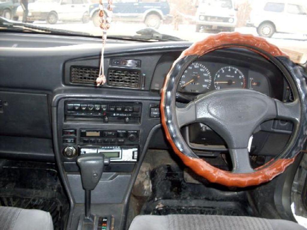 1990 Toyota Corona