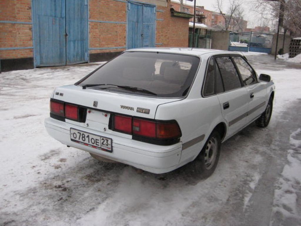 1990 Toyota Corona