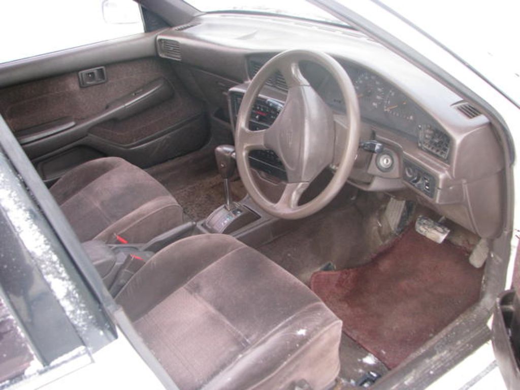 1991 Toyota Corona