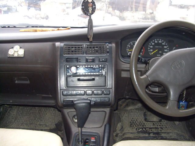 1995 Toyota Corona