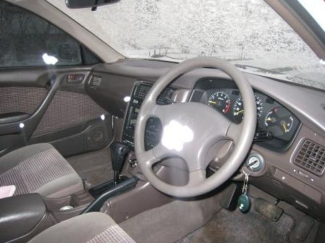 1995 Toyota Corona