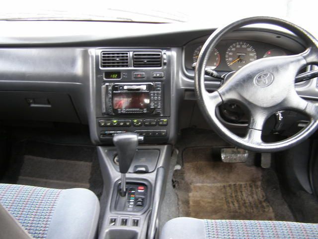 1995 Toyota Corona