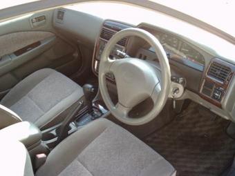 1999 Toyota Corona Pictures