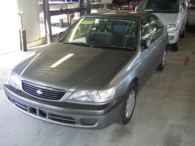 2000 Toyota Corona Premio Photos