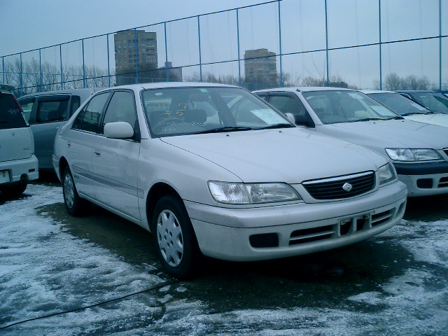 2000 Toyota Corona Premio Photos