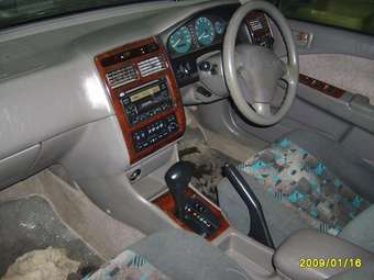 2000 Toyota Corona Premio Pictures