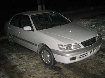 2001 Toyota Corona Premio Pictures