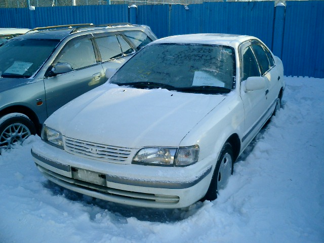 1999 Toyota Corsa Photos