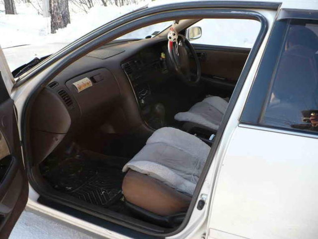 1996 Toyota Cresta
